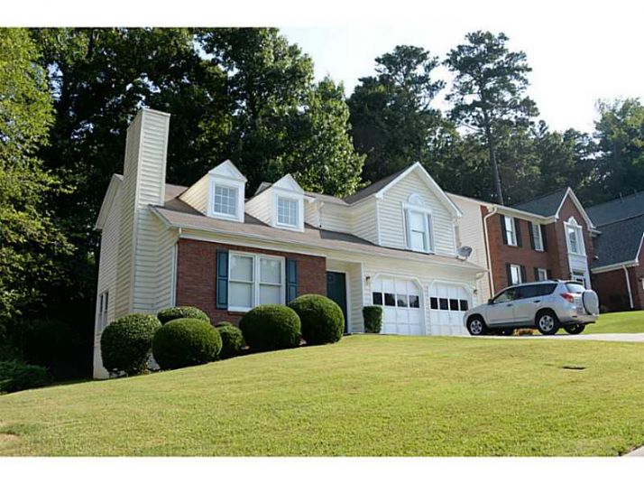 2195 Carlysle Cove Drive, Lawrenceville, GA 30044