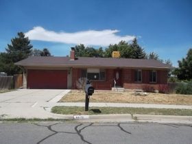 8628 S Vaquero Dr, Sandy, UT 84094