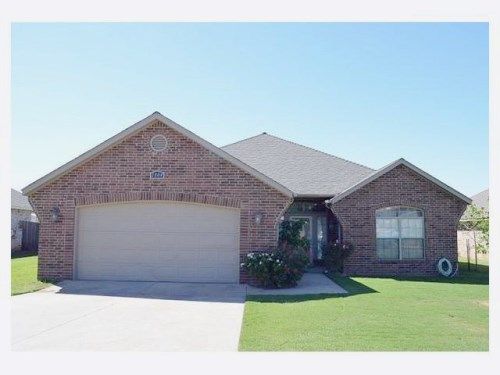 1304 Lexi Lane, Noble, OK 73068