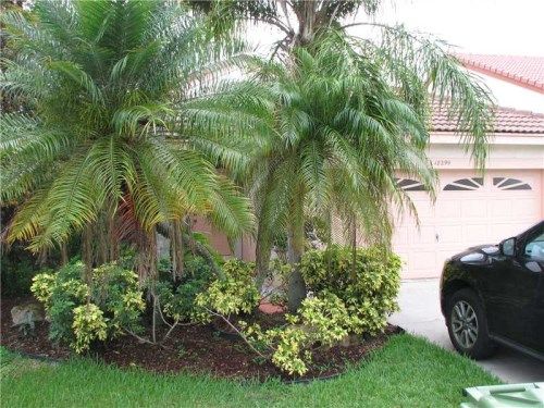 18299 SW 3 ST, Hollywood, FL 33029