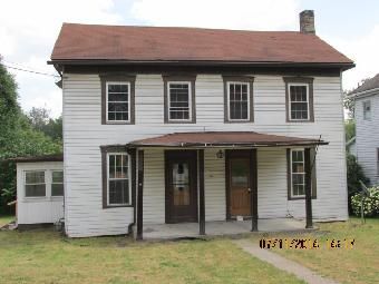 196 N Main St, New Athens, OH 43981