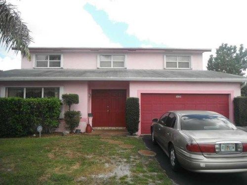 5620 NW 57 WY, Fort Lauderdale, FL 33319