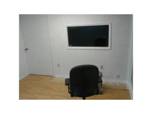 7882 NW 55 STREET, Miami, FL 33166