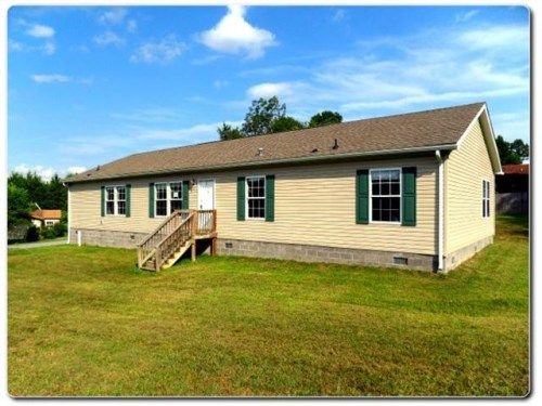 457 Riverbend Dr, Luray, VA 22835