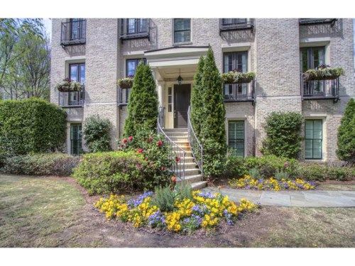 Unit 11 - 122 Old Ivy Road Ne, Atlanta, GA 30342