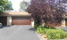 1453 Eastlake Dr Chaska, MN 55318