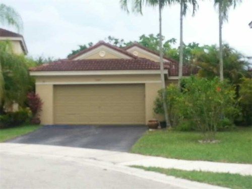 1347 PLUMOSA WY, Fort Lauderdale, FL 33327