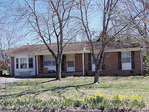 15 Lind Place, Oak Ridge, TN 37830