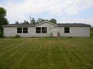 4676 Prairie Ln, Michigan City, IN 46360