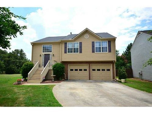 2202 Halcyon Way, Lawrenceville, GA 30044