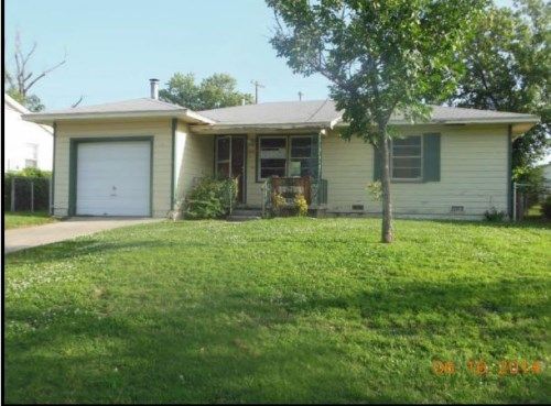3743 W 45th Pl, Tulsa, OK 74107