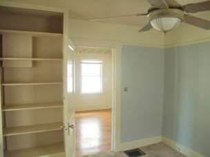 1230 S 6th Street, Pekin, IL 61554