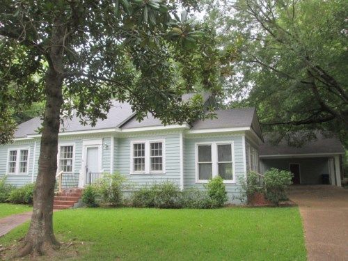 412 E Center St, Canton, MS 39046