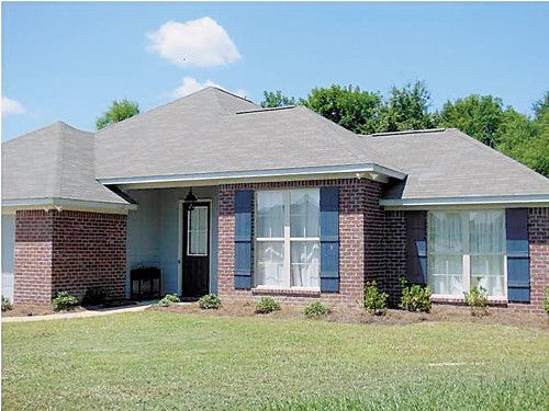 104 Keating Circle, Canton, MS 39046