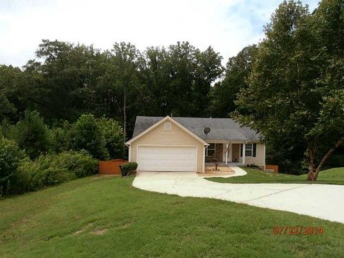 136 Wesley Way, Commerce, GA 30529