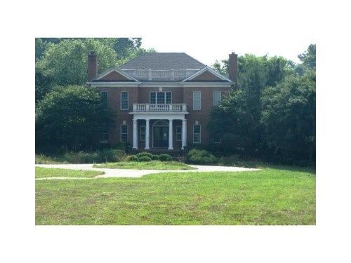 442 Brooks Road, Brooks, GA 30205