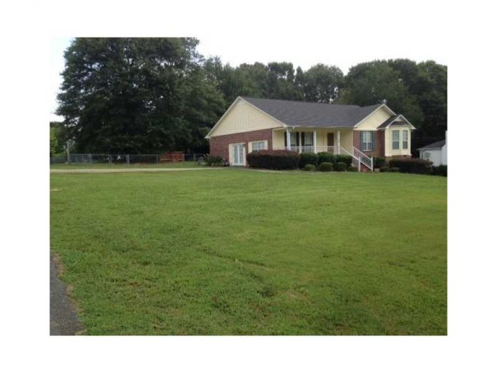 30 West Wood Drive, Cedartown, GA 30125