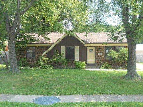 5213 Mt Blanc Rd, Louisville, KY 40216