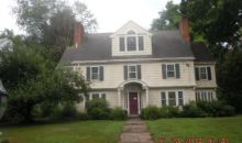 69 Walbridge Rd West Hartford, CT 06119