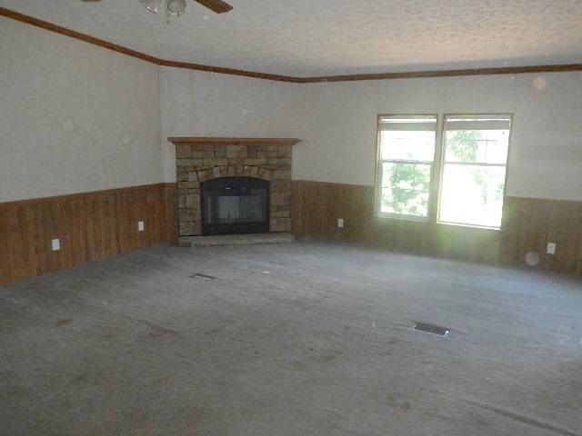 413 Graywood Dr, Minden, LA 71055