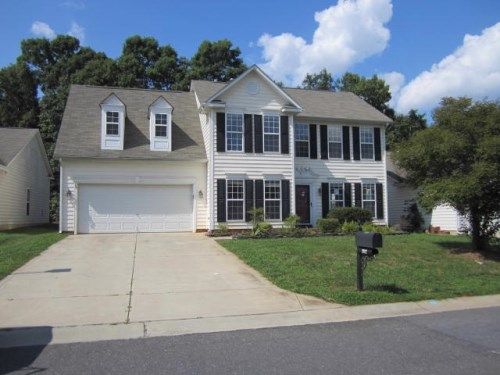 2012 Farmingham Ln, Indian Trail, NC 28079