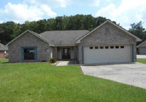 2104 Couvert Drive, Lake Arthur, LA 70549