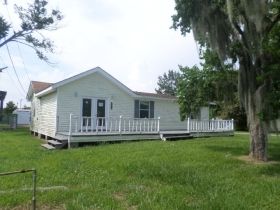 4946 Gloria St, Lafitte, LA 70067