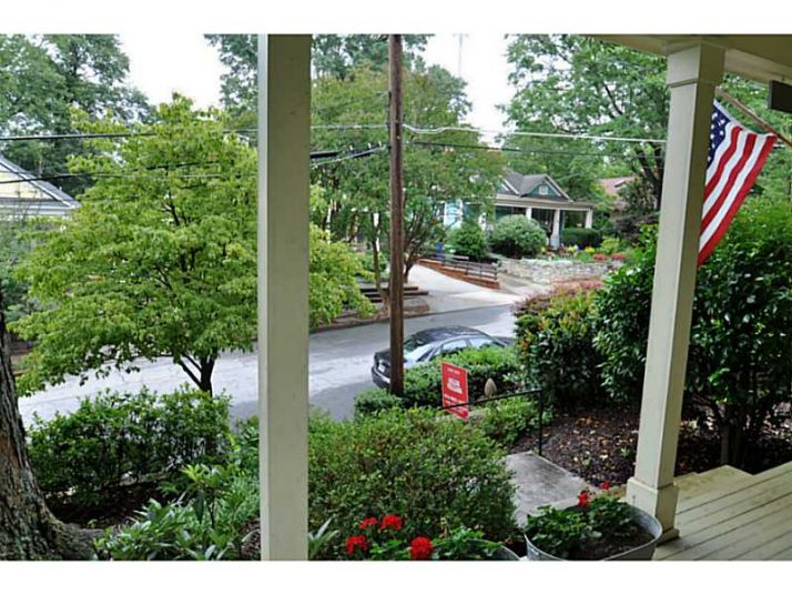 699 Rosalia Street Se, Atlanta, GA 30312