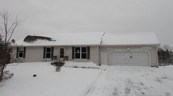 7717 Painter School Rd, Berrien Center, MI 49102