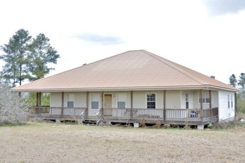 81 Baxter Rd, Lumberton, MS 39455