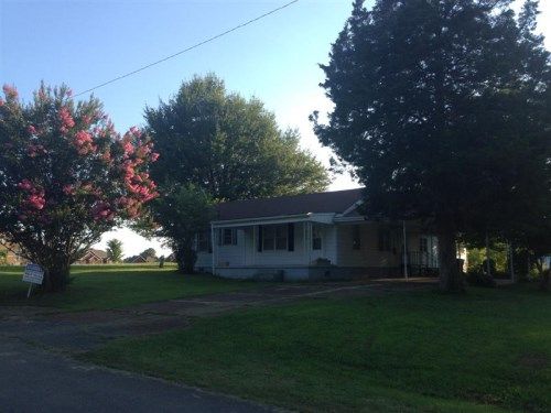 806 S Jefferson St, Tuscumbia, AL 35674