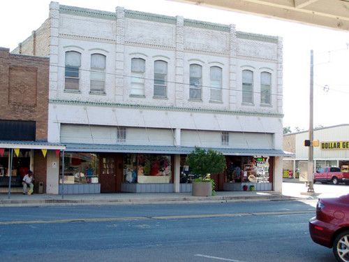 114 N Main Street, Elgin, TX 78621