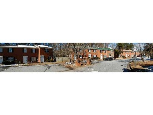 963 Park Gate Place, Stone Mountain, GA 30083
