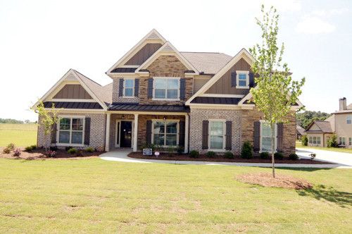 1280 Club Estates Court, Statham, GA 30666