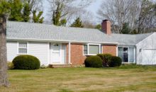 8 Clubhouse Dr Pocasset, MA 02559