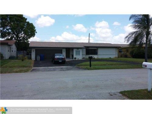 9701 NW 19TH PL, Fort Lauderdale, FL 33322