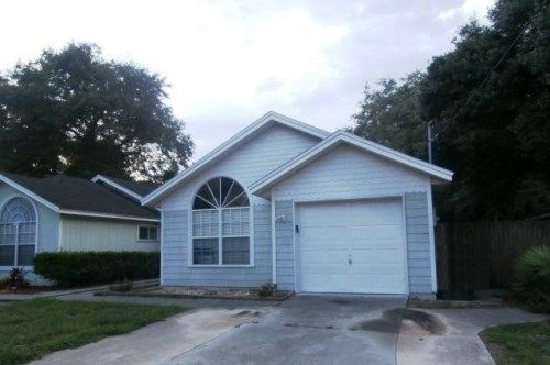 1110 Violet St, Atlantic Beach, FL 32233