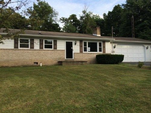 15716 Valley Avenue, Blue Ridge Summit, PA 17214