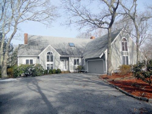 487 Sippewissett Rd, Falmouth, MA 02540