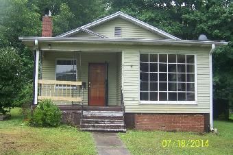 1123 Washington Ave, Etowah, TN 37331