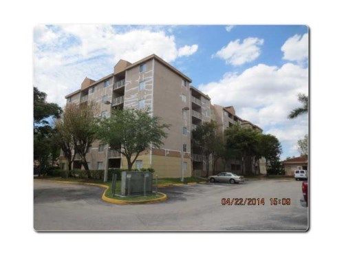 15231 SW 80 ST # 403, Miami, FL 33193