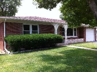 507 N 44th St, Belleville, IL 62226