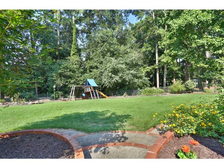 650 Carriage Drive, Atlanta, GA 30328