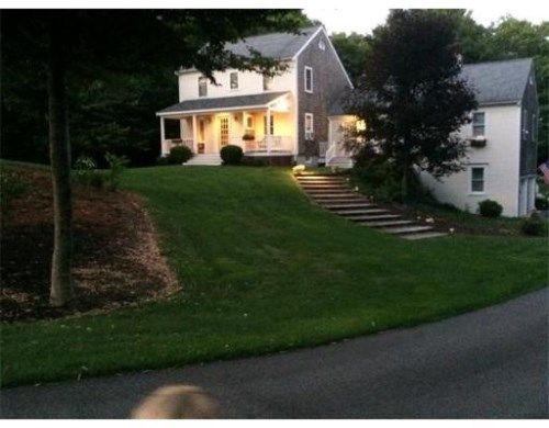 17 Anchor Drive, Forestdale, MA 02644