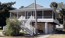 504 Cedar St NE Steinhatchee, FL 32359