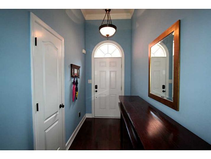 2230 Wildcat Cliffs Way, Lawrenceville, GA 30043