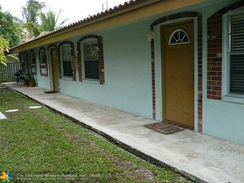 121 SW 15TH ST, Pompano Beach, FL 33060