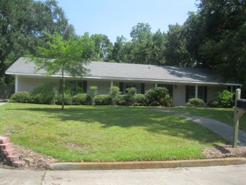 3507 Crosby Ave, Pascagoula, MS 39581