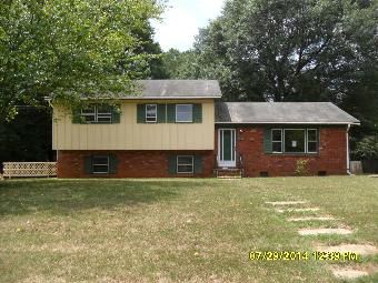 2000 Independence Rd, Winston Salem, NC 27106