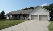 1039 S Stoneridge Dr Plainwell, MI 49080